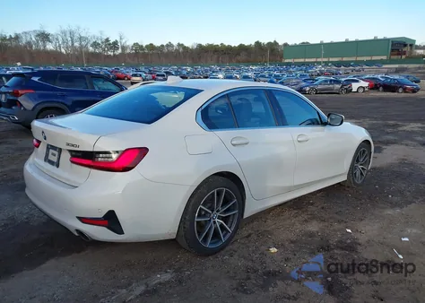 2019 BMW 330I xDrive z USA, uszkodzony, nr VIN WBA5R7C58KAJ87283